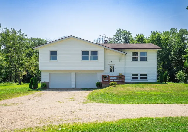 1st image of 35159 40th Ave, Paw Paw, MI 49079 | MLS# 69026040266
