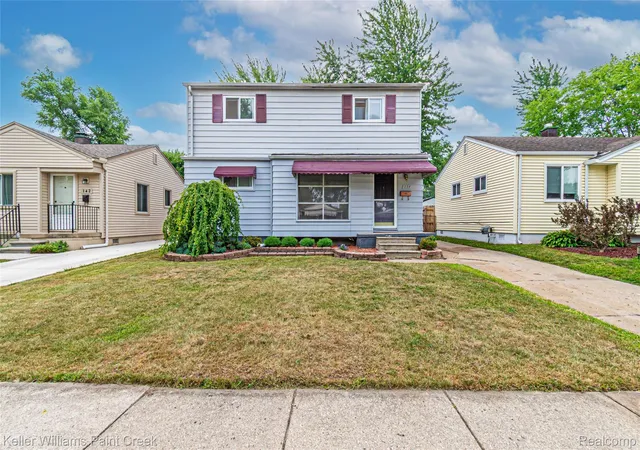 2nd image of 134 E Barrett Ave, Madison Heights, MI 48071 | MLS# 20261060784