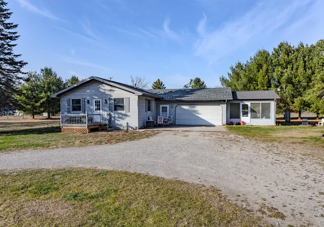 Photo 3 of Single family home for sale at 2265 Michigan Ave, Prescott, MI 48756 | MLS# 78080071880 | Listing updated on 2026-09-19
