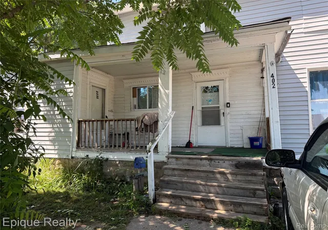 Photo 1 of Single family home for sale at 402 Black St, Caro, MI 48723 | MLS# 20261060793 | Listing updated on 2026-09-09