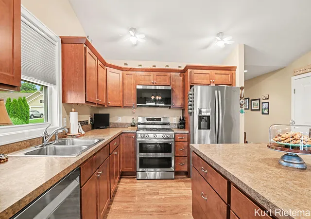 5th image of 3482 S Riverwalk Dr, Hamilton, MI 49419 | MLS# 71026040278