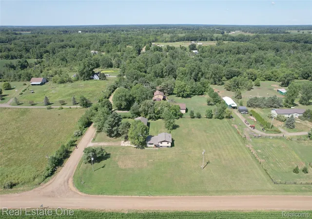 4th image of 11028 Brimley Rd, Webberville, MI 48892 | MLS# 20261060798