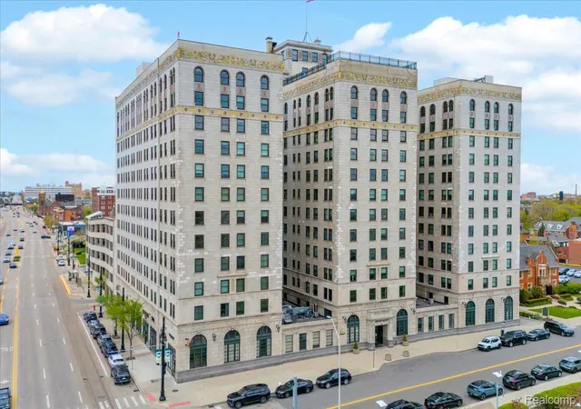 2nd image of 15 E Kirby St #526, Detroit, MI 48202 | MLS# 20261060799