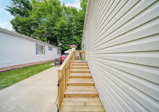 Photo 4 of Single family home for sale at 508 Rio Grande Dr, Adrian, MI 49221 | MLS# 81026040287 | Listing updated on 2026-09-14