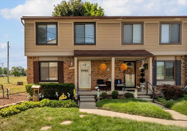 Photo 1 of Sale Pending at 16894 Kingsbrooke Dr, Clinton Township, MI 48038 | MLS# 20261060814 | Listing updated on 2026-09-13