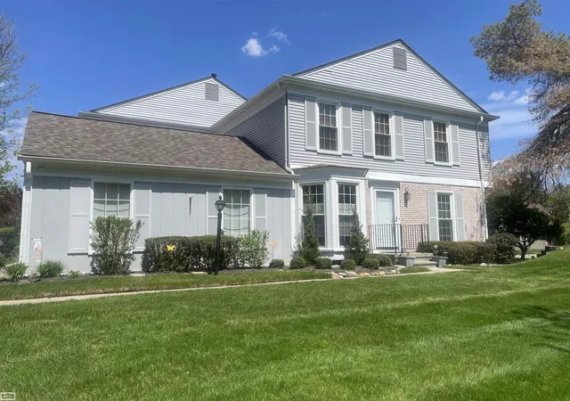1st image of 1343 Autumn Ln, Rochester Hills, MI 48306 | MLS# 58050217212