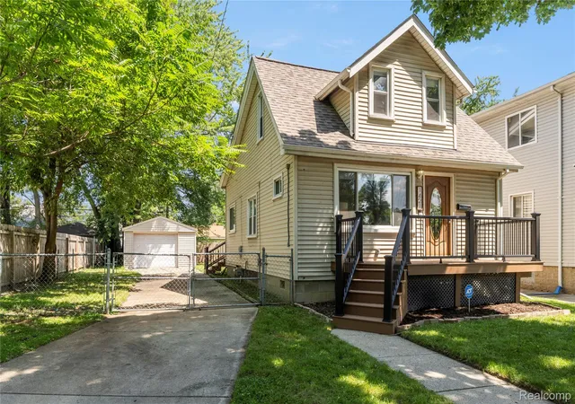 2nd image of 1421 Camden St, Ferndale, MI 48220 | MLS# 20261060821