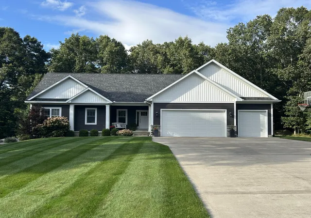 1st image of 6460 Terravita Dr, Whitehall, MI 49461 | MLS# 71026040296