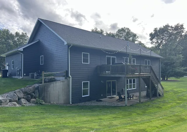 4th image of 6460 Terravita Dr, Whitehall, MI 49461 | MLS# 71026040296