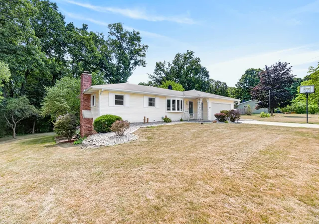 3rd image of 257 Wagon Wheel Ln, Battle Creek, MI 49017 | MLS# 64026040300