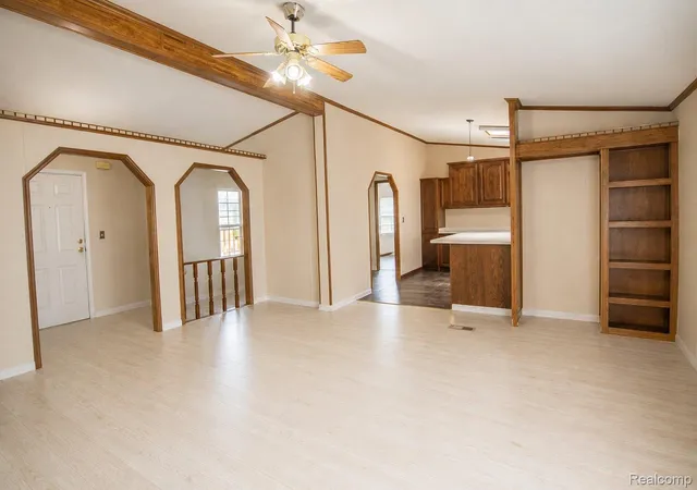 Photo 3 of Single family home for sale at 48584 Lakeview Cir, Shelby Township, MI 48317 | MLS# 20261060855 | Listing updated on 2026-08-17
