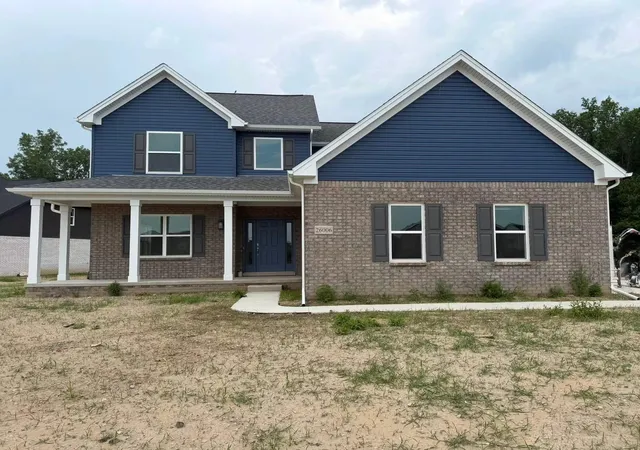 2nd image of 20077 Dovetail Dr, Brownstown Twp, MI 48183 | MLS# 81026040310