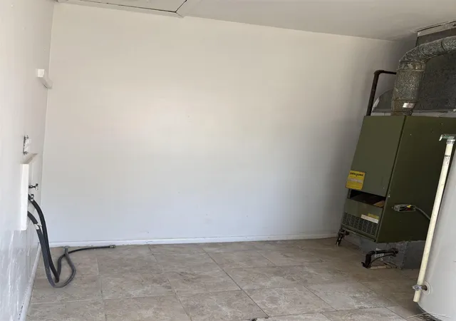 Photo 3 of Single family home for sale at 4672 N Gregory St, Saginaw, MI 48601 | MLS# 61050217223 | Listing updated on 2026-08-23