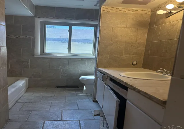 Photo 4 of Single family home for sale at 4672 N Gregory St, Saginaw, MI 48601 | MLS# 61050217223 | Listing updated on 2026-08-23