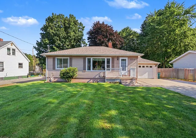 2nd image of 234 Randall Rd, Norton Shores, MI 49441 | MLS# 71026040325
