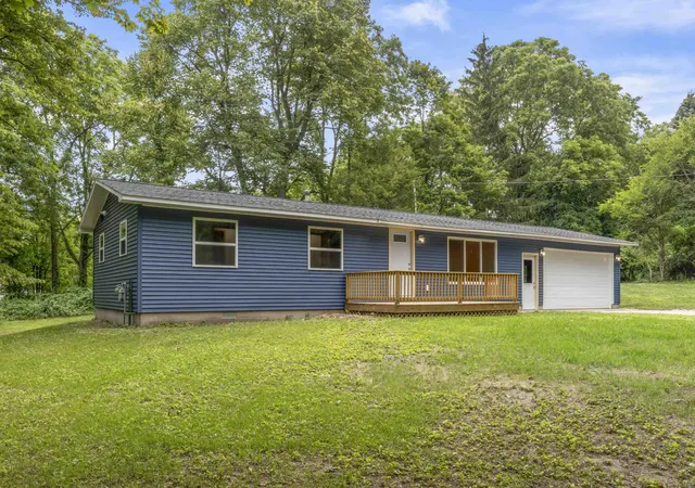 1st image of 6800 Traverse Ave, Benzonia, MI 49616 | MLS# 78080071888