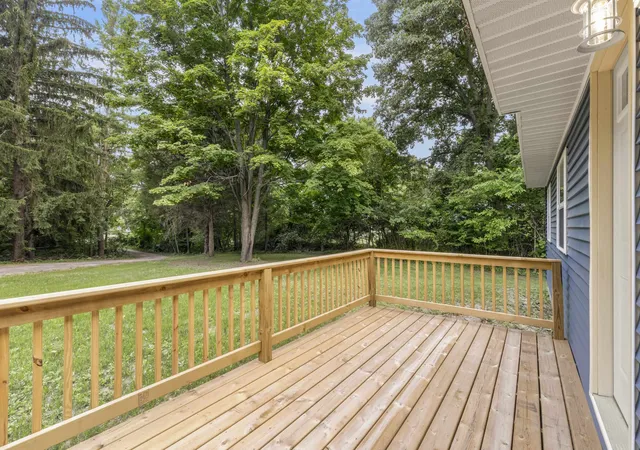 4th image of 6800 Traverse Ave, Benzonia, MI 49616 | MLS# 78080071888