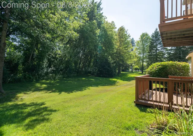 2nd image of 158 S Vista, Auburn Hills, MI 48326 | MLS# 20261060892