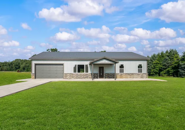 1st image of 219 Knott, Niles, MI 49120 | MLS# 69026040337