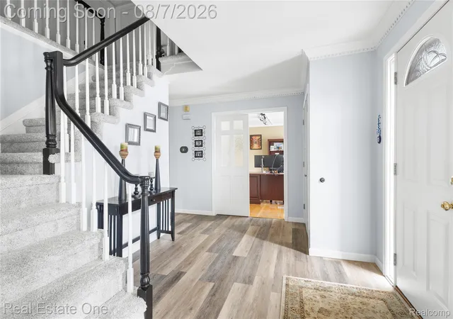 4th image of 1904 Chelsea Ct, Rochester Hills, MI 48306 | MLS# 20261060901