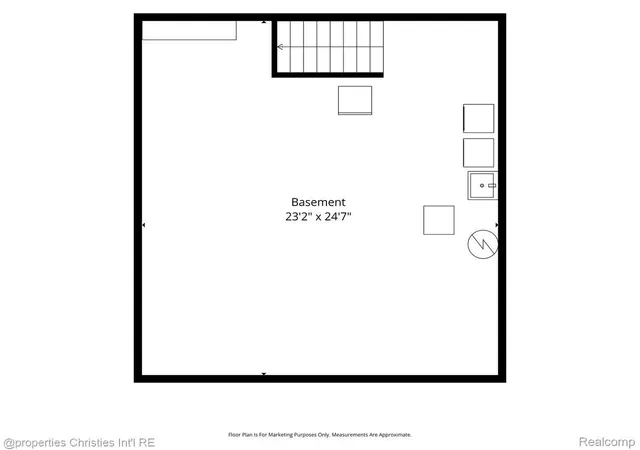 Listing Photo 2 - Condo for sale in building located at 242 Barrington Cir, Lake Orion, MI 48360