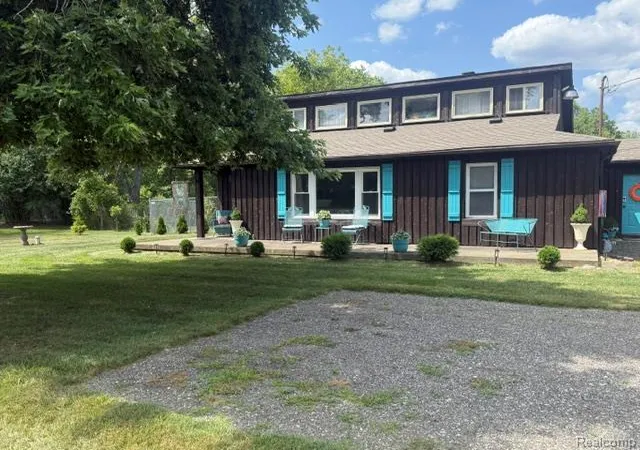 2nd image of 5485 N Linden Rd, Flint, MI 48504 | MLS# 20261060914