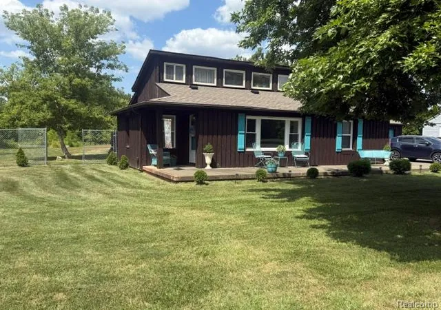 4th image of 5485 N Linden Rd, Flint, MI 48504 | MLS# 20261060914