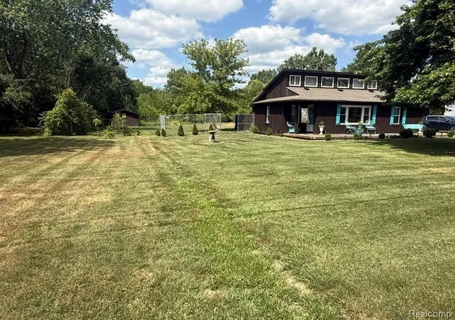 5th image of 5485 N Linden Rd, Flint, MI 48504 | MLS# 20261060914