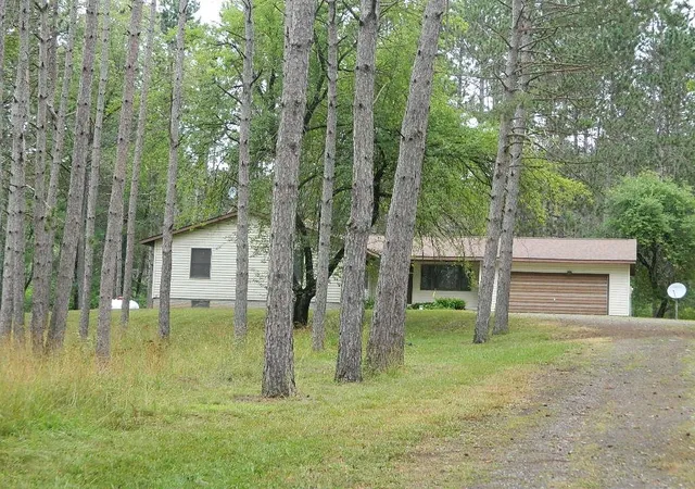 1st image of 19282 Us 10, Reed City, MI 49677 | MLS# 79080071891