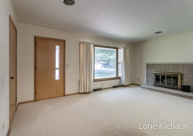 5th image of 18452 168Th Ave, Spring Lake, MI 49456 | MLS# 71026040347