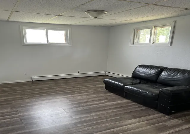 3rd image of 5168 Lennon Rd, Flint, MI 48507 | MLS# 5050217244