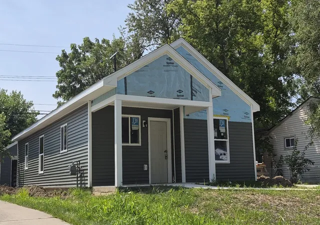 Photo 1 of Single family home for sale at 1231 Rambling Rd, Ypsilanti, MI 48198 | MLS# 81026040352 | Listing updated on 2026-08-04