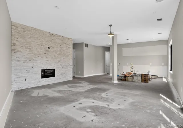 Photo 4 of Condo for sale at 804 N Main St #3A, Rochester, MI 48307 | MLS# 20261060963 | Listing updated on 2026-08-04