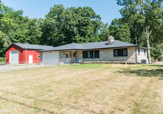 Photo 1 of Sale Pending at 7035 E Main St, Kalamazoo, MI 49048 | MLS# 66026040356 | Listing updated on 2026-09-14