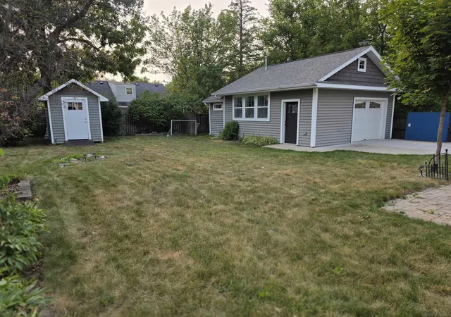5th image of 633 Aldrich St, Linden, MI 48451 | MLS# 58050217256