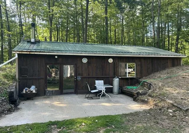 5th image of 9841 River Rd, Mecosta, MI 49332 | MLS# 72026040362