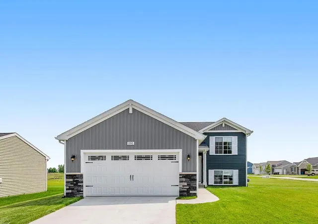 2nd image of 1193 Cooley Mill Ln, Vicksburg, MI 49097 | MLS# 66026040363