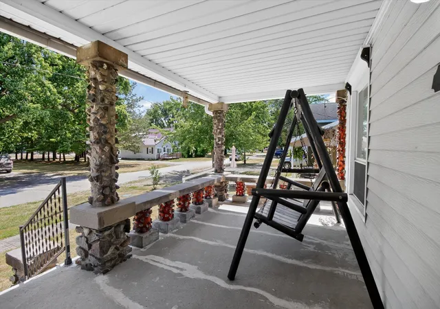 Photo 4 of Single family home for sale at 204 S Hodges Dr, Perrinton, MI 48871 | MLS# 79080071894 | Listing updated on 2026-08-31