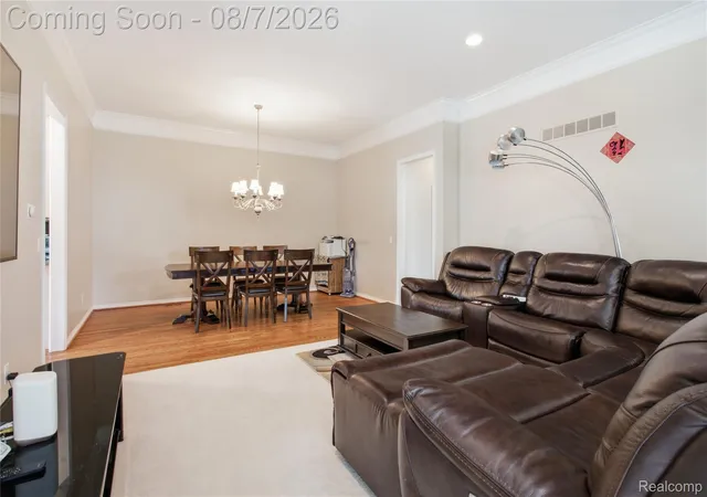 3rd image of 107 Charleston Dr, Troy, MI 48098 | MLS# 20261060982