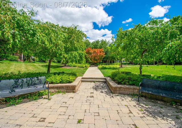 3rd image of 25564 Portico Ln #84, Novi, MI 48375 | MLS# 20261060985