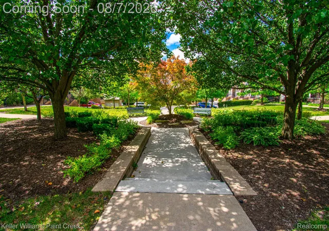 4th image of 25564 Portico Ln #84, Novi, MI 48375 | MLS# 20261060985