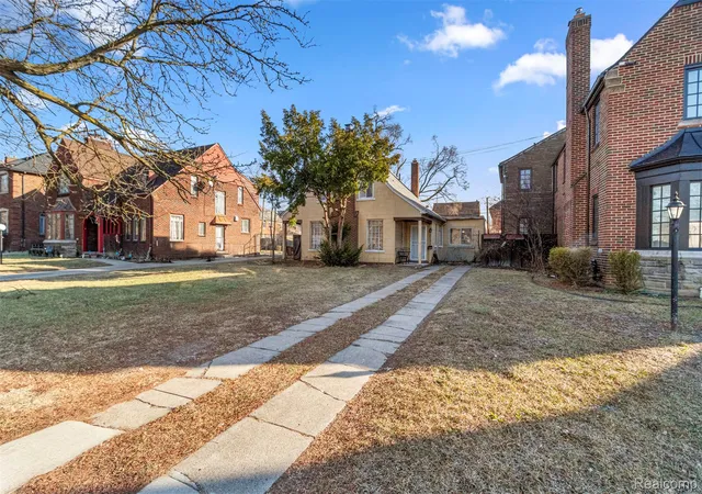3rd image of 2725 Oakman Ct, Detroit, MI 48238 | MLS# 20261060990