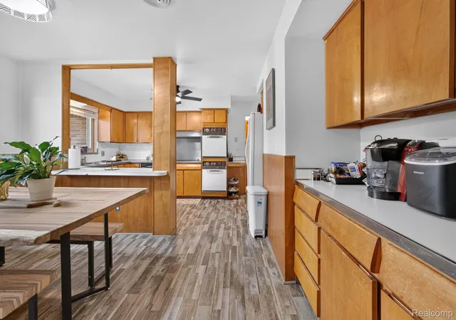 Photo 4 of Single family home for sale at 22902 S Bellwood Dr, Southfield, MI 48034 | MLS# 20261060994 | Listing updated on 2026-09-13