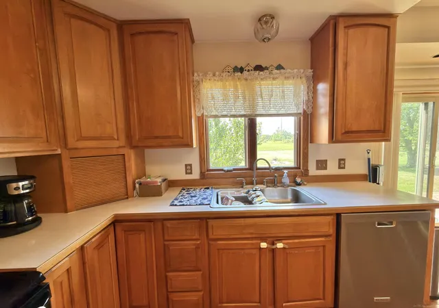 Photo 3 of Single family home for sale at 4705 Hall Dr, Kenockee, MI 48006 | MLS# 58050217276 | Listing updated on 2026-09-10