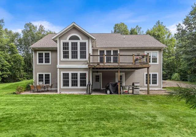 3rd image of 11981 Morel Rd, Grand Haven, MI 49417 | MLS# 71026040379