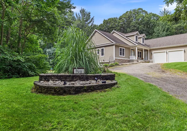 5th image of 11981 Morel Rd, Grand Haven, MI 49417 | MLS# 71026040379