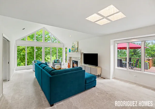 Listing Photo 5 - Condo for sale in building located at 6270 Heathmoor Ct SE, Grand Rapids, MI 49546