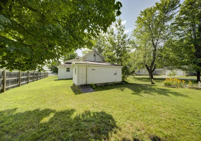 39th image of 116 S Walnut, Kalkaska, MI 49646 | MLS# 78080071900