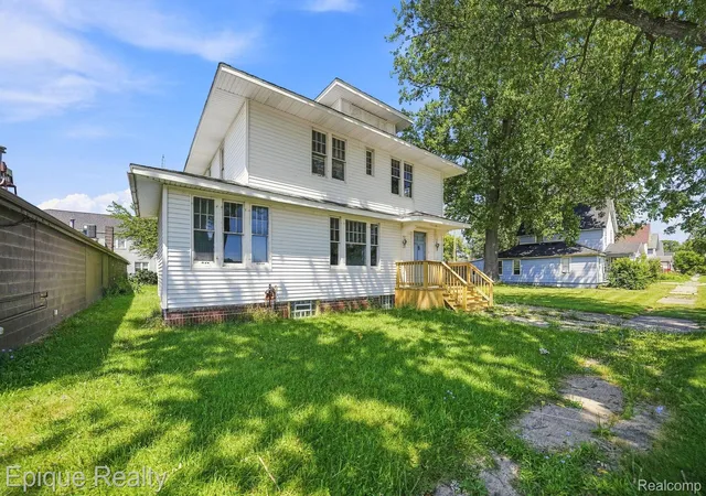 2nd image of 1311 Scott Ave, Port Huron, MI 48060 | MLS# 20261061020