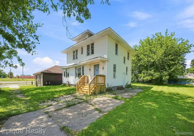 3rd image of 1311 Scott Ave, Port Huron, MI 48060 | MLS# 20261061020